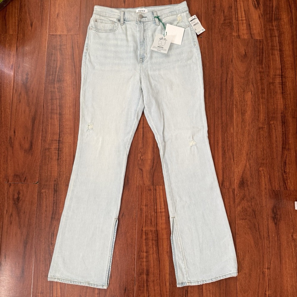 NWT Pistola Alexa High Rise Flare Jeans Denim Women Light Wash Size 30 - Picture 1 of 16
